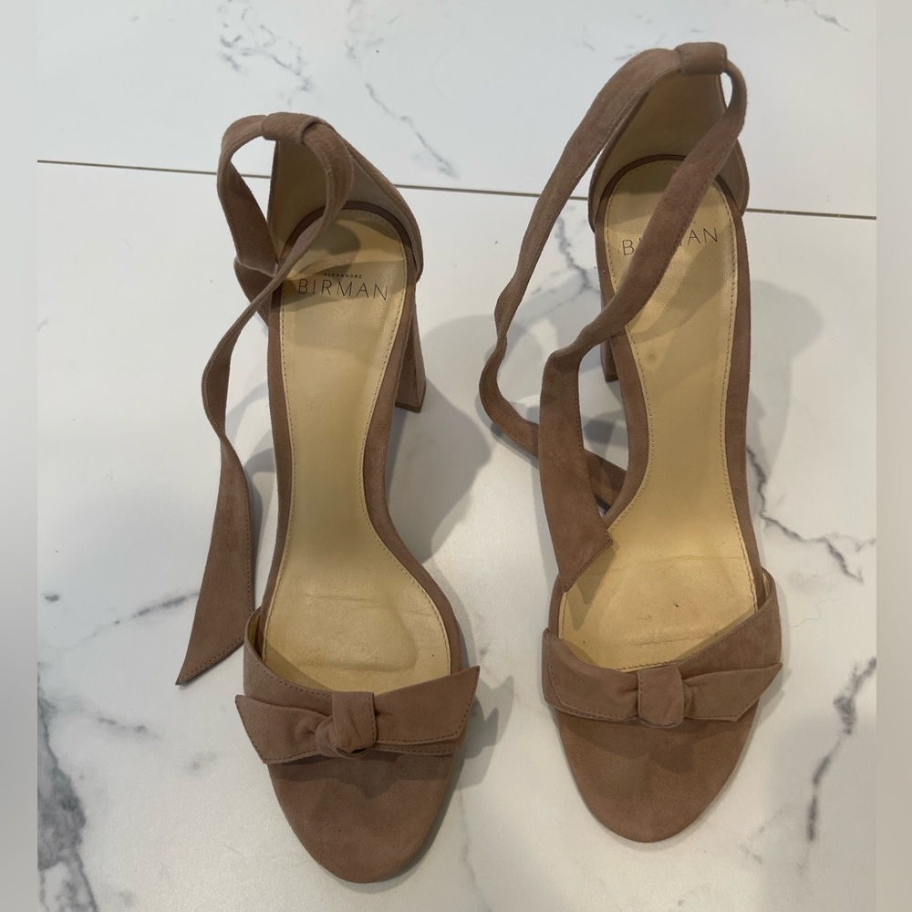 Alexandre Birman bow heels size 38.5